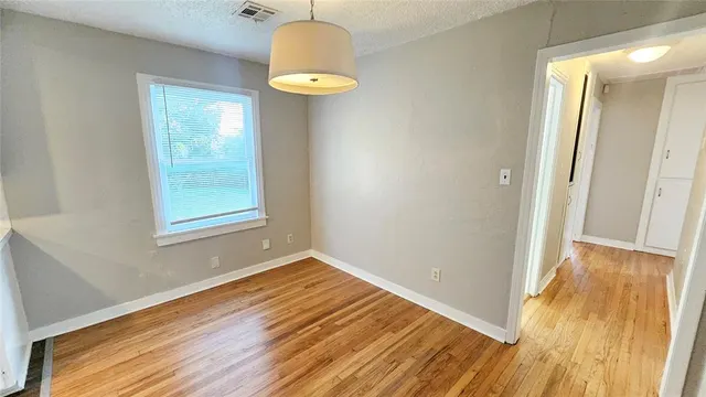 Photo 7 — 3205 NW 31st Street, Oklahoma City, OK 73112
