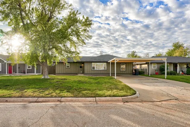 Front exterior — 2908 Somerset Place, Oklahoma City, OK 73116