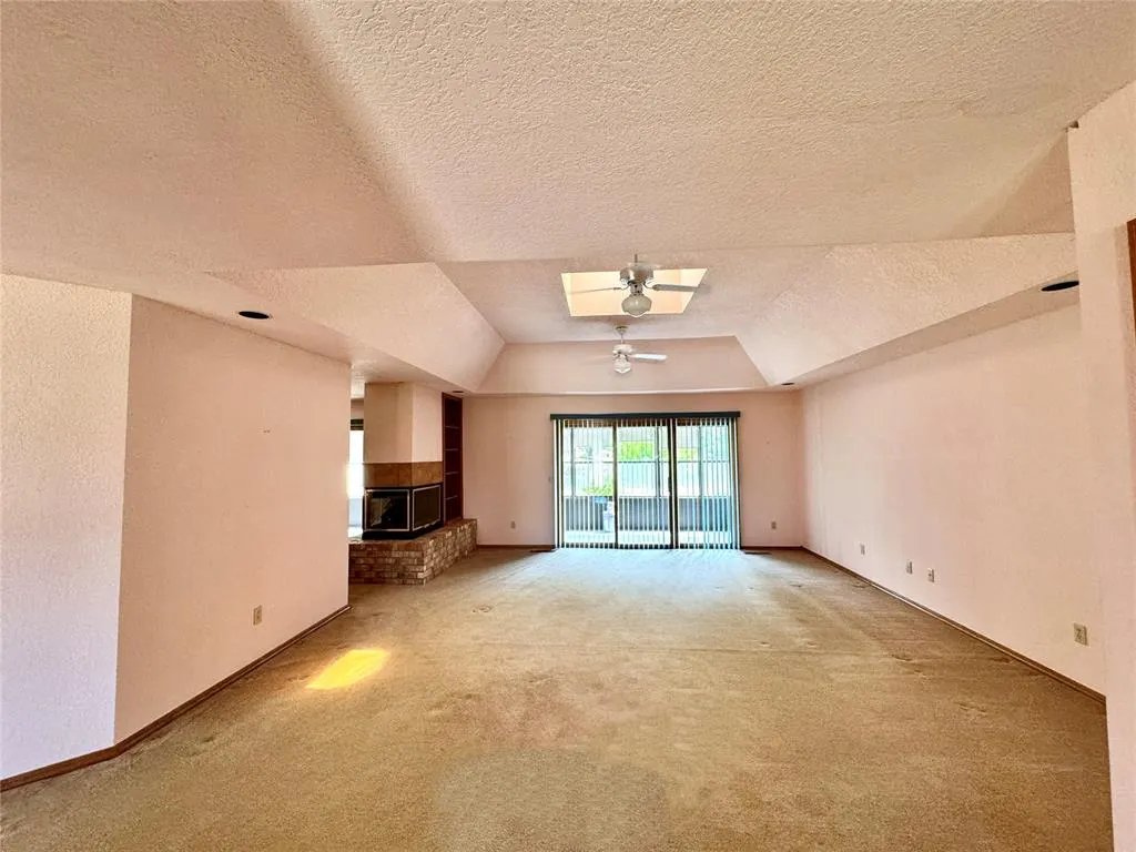 Photo 9 — 2305 Lakewood Drive, Chickasha, OK 73018