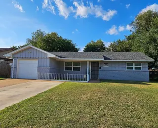 Sold home at 2631 SW 57th Place