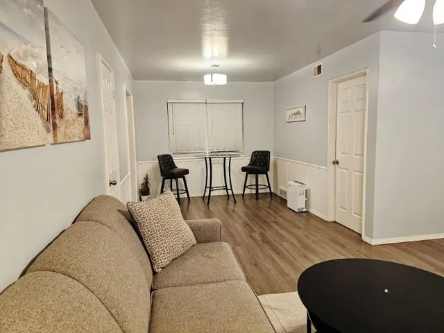 Photo 6 — 2631 SW 57th Place, Oklahoma City, OK 73119