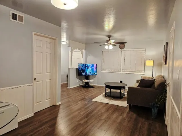 Photo 7 — 2631 SW 57th Place, Oklahoma City, OK 73119