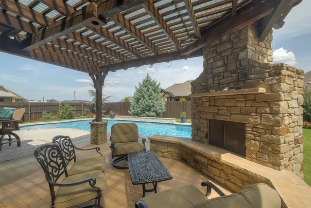 Front exterior — 14916 Stone Manor Drive, Oklahoma City, OK 73142