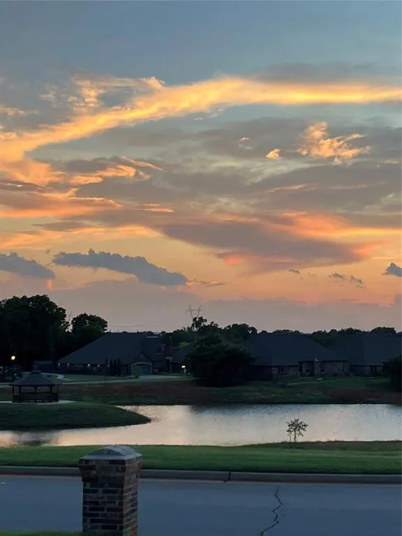 Photo 4 — 14916 Stone Manor Drive, Oklahoma City, OK 73142