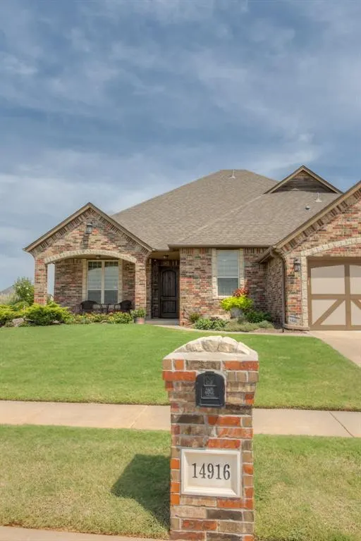 Photo 6 — 14916 Stone Manor Drive, Oklahoma City, OK 73142