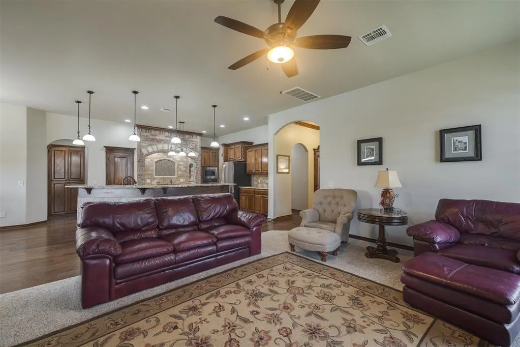 Photo 16 — 14916 Stone Manor Drive, Oklahoma City, OK 73142