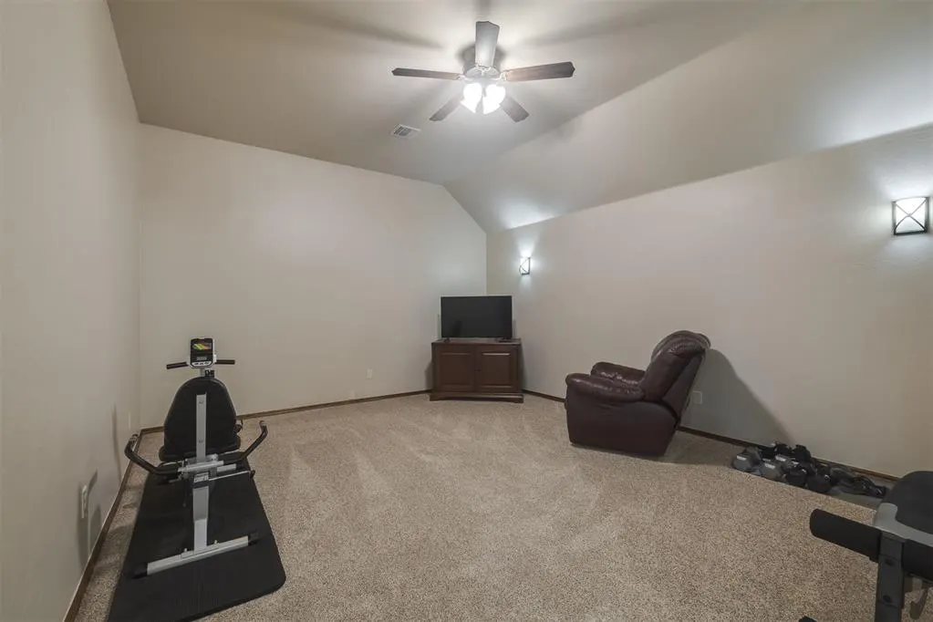 Photo 17 — 14916 Stone Manor Drive, Oklahoma City, OK 73142