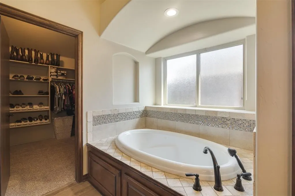 Photo 20 — 14916 Stone Manor Drive, Oklahoma City, OK 73142