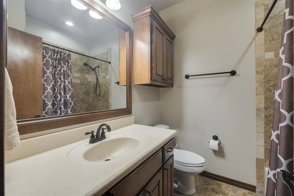 Photo 28 — 14916 Stone Manor Drive, Oklahoma City, OK 73142