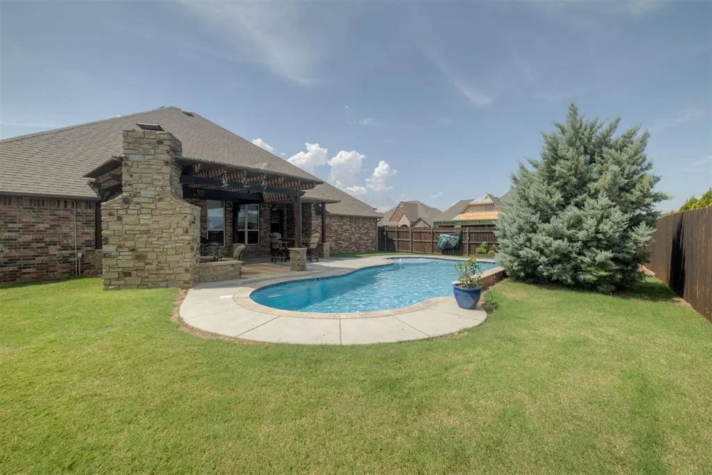 Photo 45 — 14916 Stone Manor Drive, Oklahoma City, OK 73142