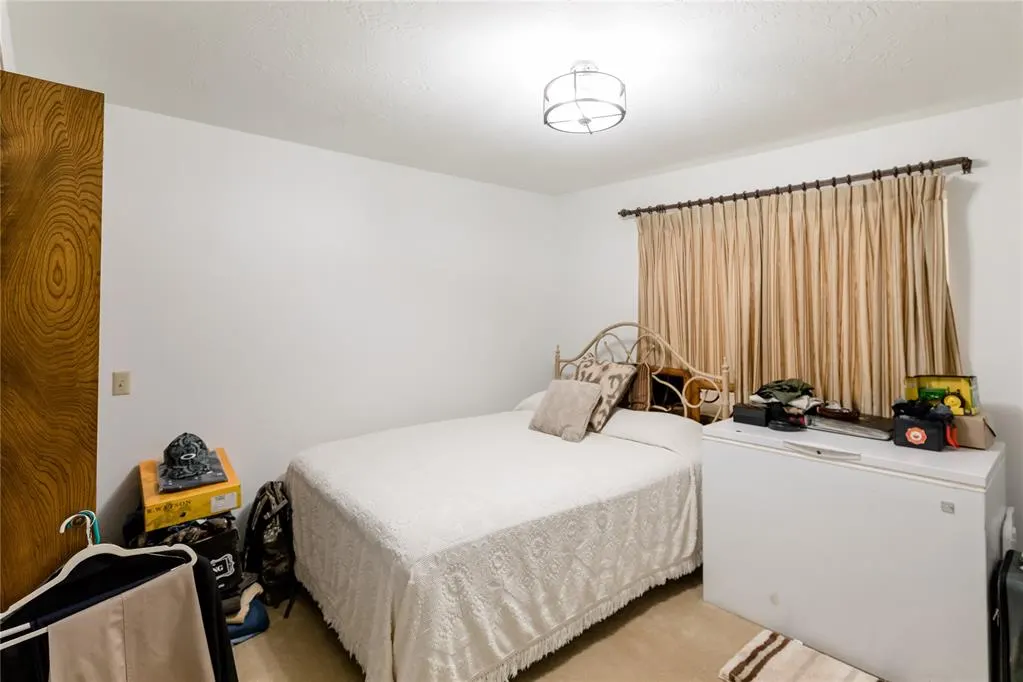 Photo 12 — 201 E Columbia Avenue, Cheyenne, OK 73628