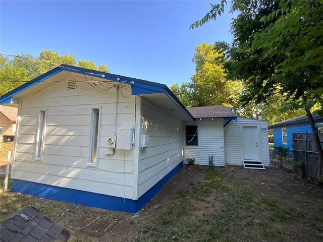 Photo 4 — 114 SE 37th Street, Oklahoma City, OK 73129