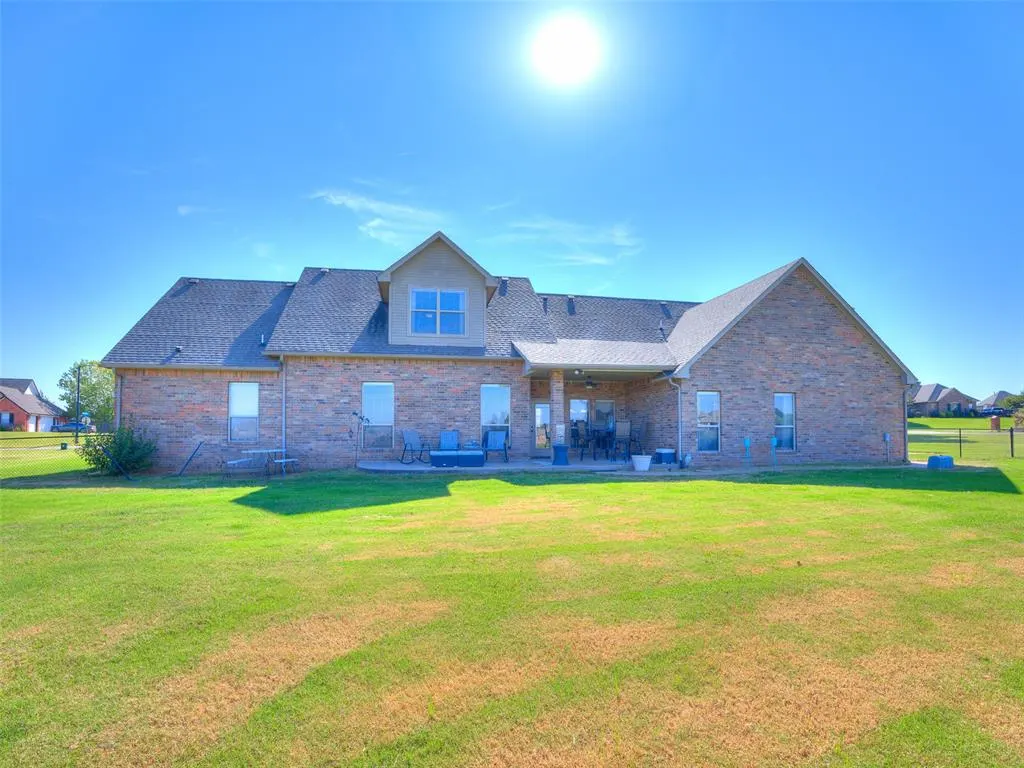 Photo 6 — 769 Silver Chase Drive, Choctaw, OK 73020