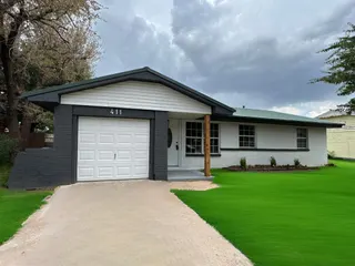 Sold home at 411 NW 54th Street