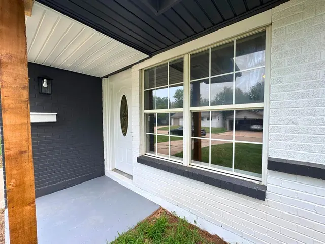 Photo 3 — 411 NW 54th Street, Lawton, OK 73505