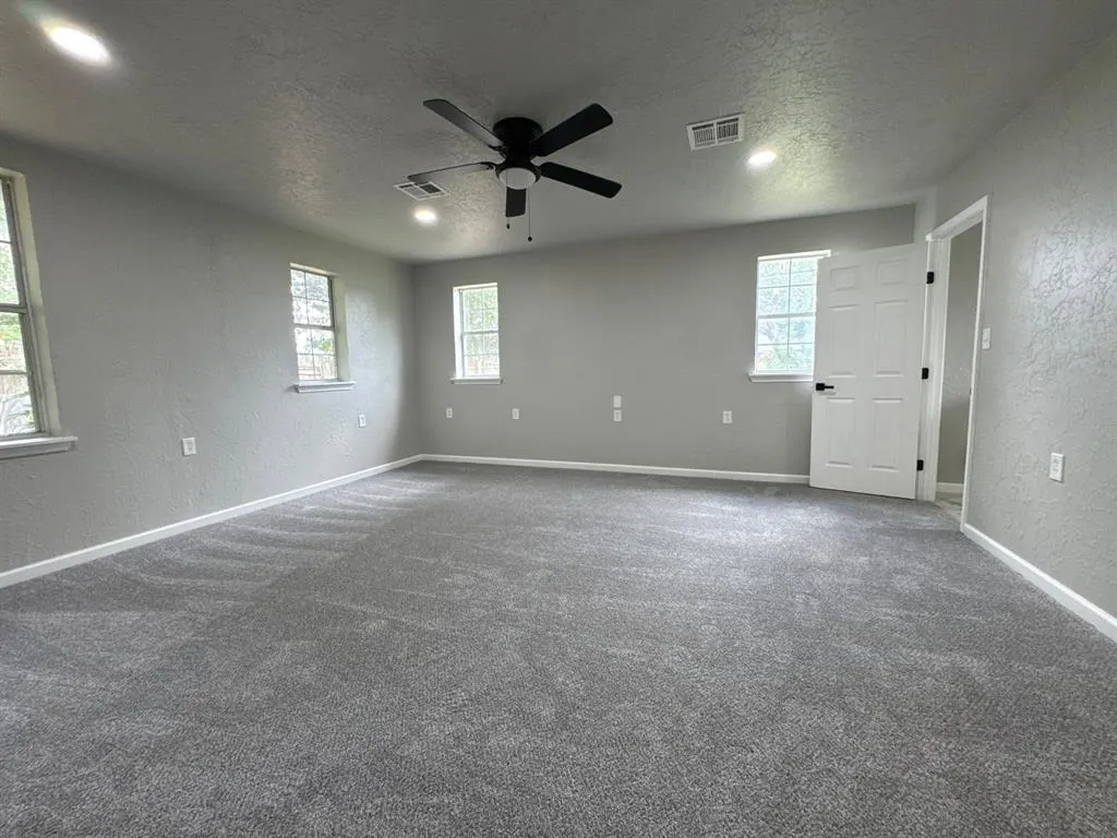 Photo 17 — 411 NW 54th Street, Lawton, OK 73505