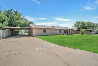 Sold home at 604 8th Street