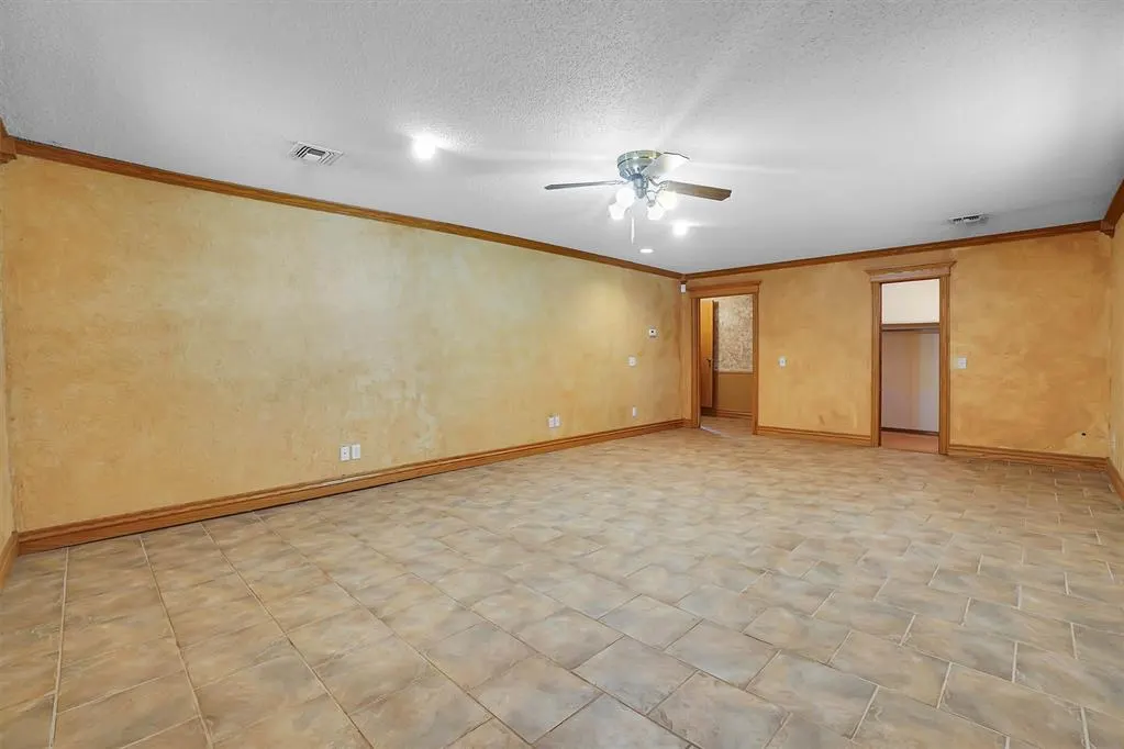 Photo 16 — 604 8th Street, Snyder, OK 73566
