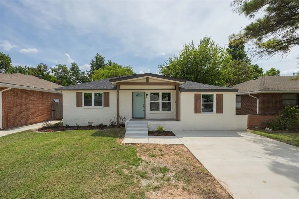 Photo 2 — 3032 NW 66 Street, Oklahoma City, OK 73116
