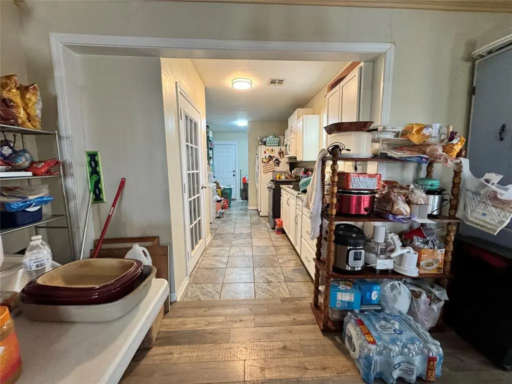 Photo 22 — 607 N N Spurgeon St Street, Altus, OK 73521