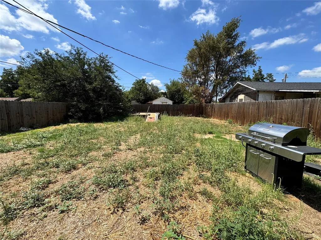 Photo 24 — 607 N N Spurgeon St Street, Altus, OK 73521