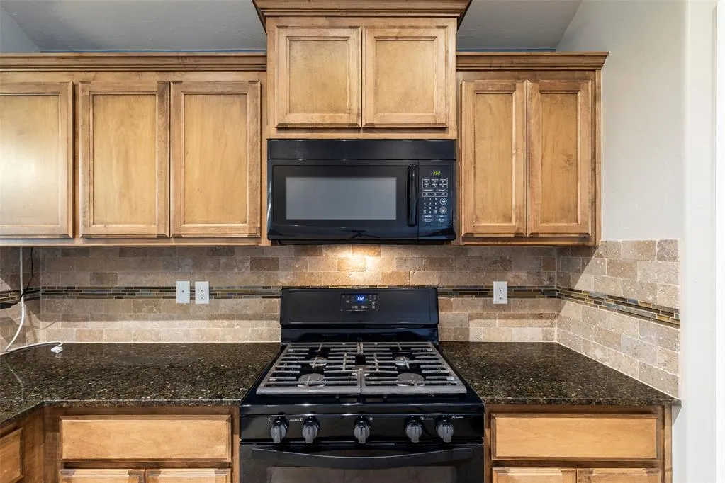 Photo 15 — 8207 SW 59th Terrace, Oklahoma City, OK 73179