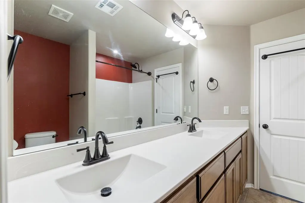 Photo 24 — 8207 SW 59th Terrace, Oklahoma City, OK 73179