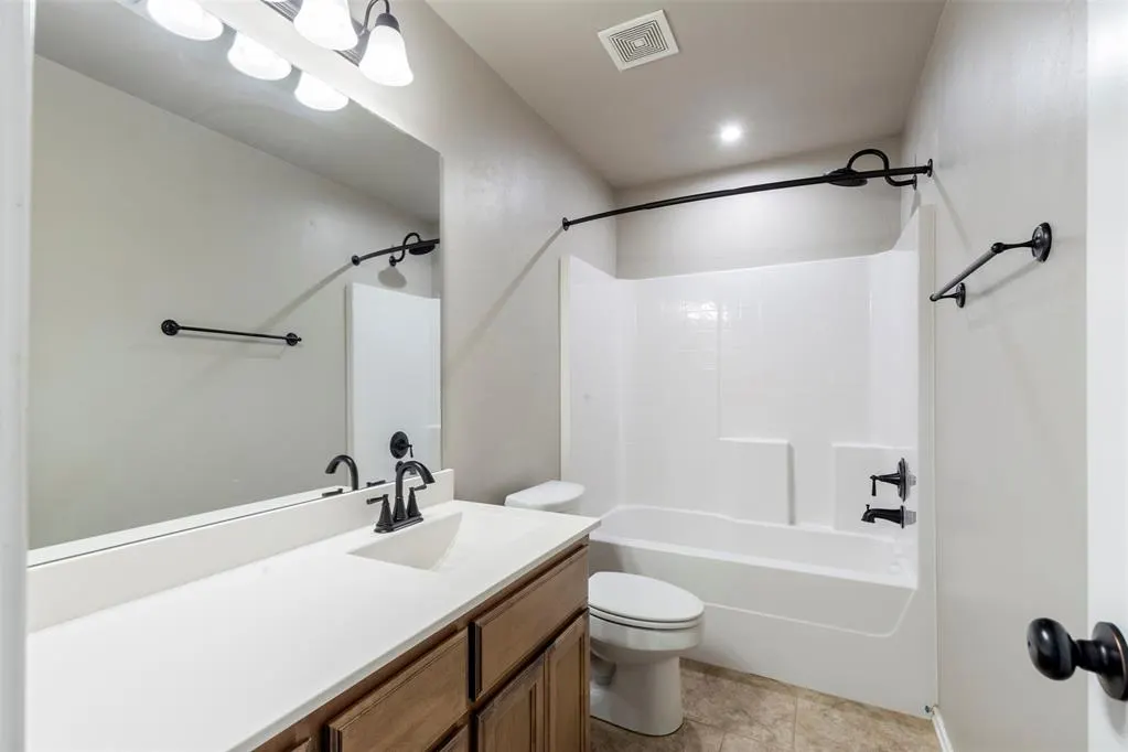 Photo 26 — 8207 SW 59th Terrace, Oklahoma City, OK 73179