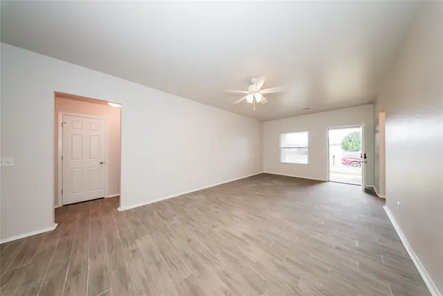 Photo 2 — 7601 Lipizzan Road, Oklahoma City, OK 73132