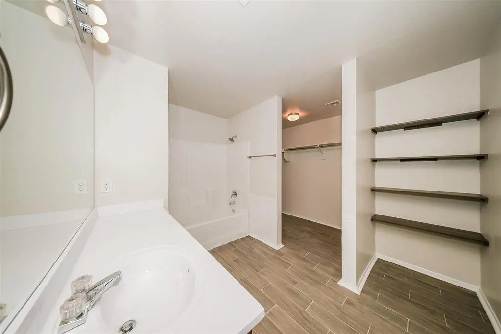 Photo 9 — 7601 Lipizzan Road, Oklahoma City, OK 73132