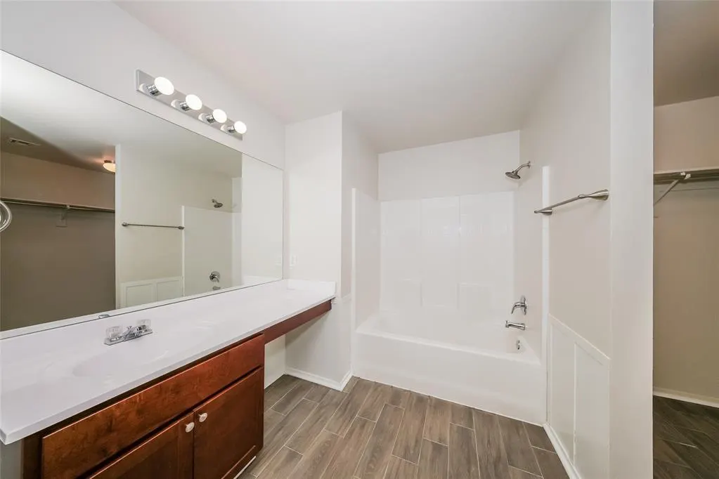 Photo 13 — 7601 Lipizzan Road, Oklahoma City, OK 73132