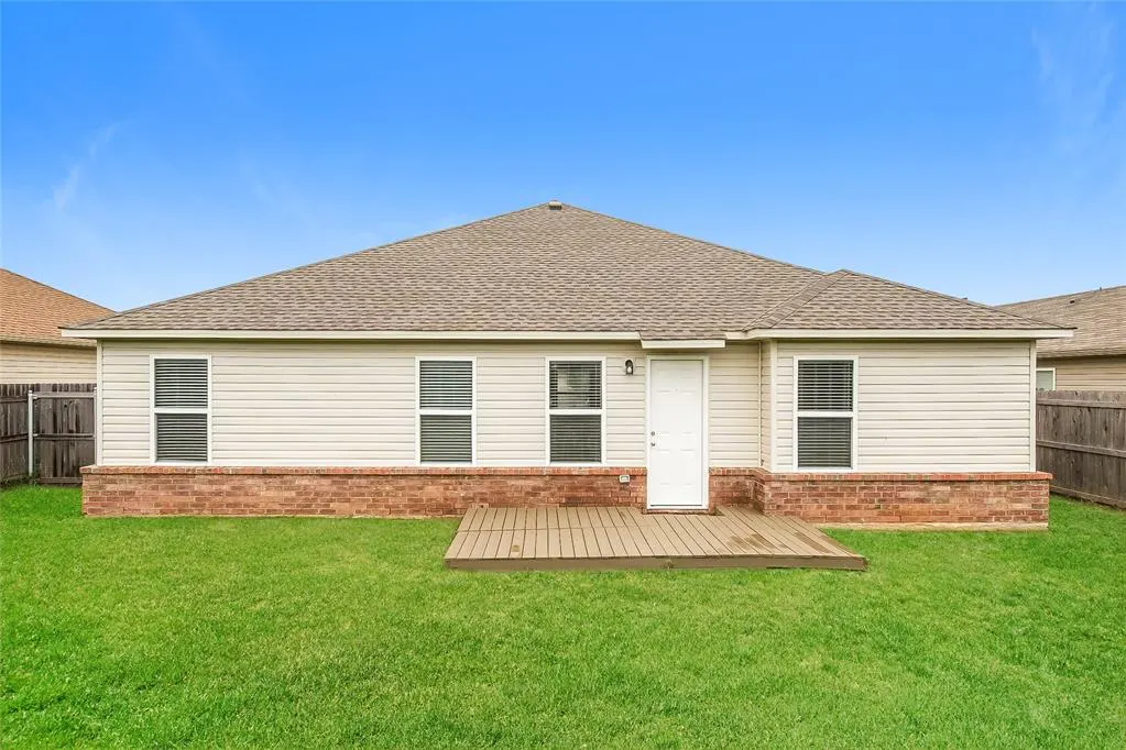 Photo 15 — 7601 Lipizzan Road, Oklahoma City, OK 73132