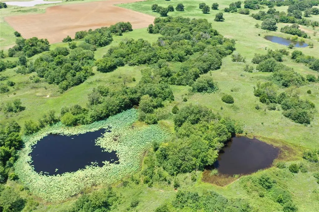 Photo 4 — 3210 N County Road, Pauls Valley, OK 73433