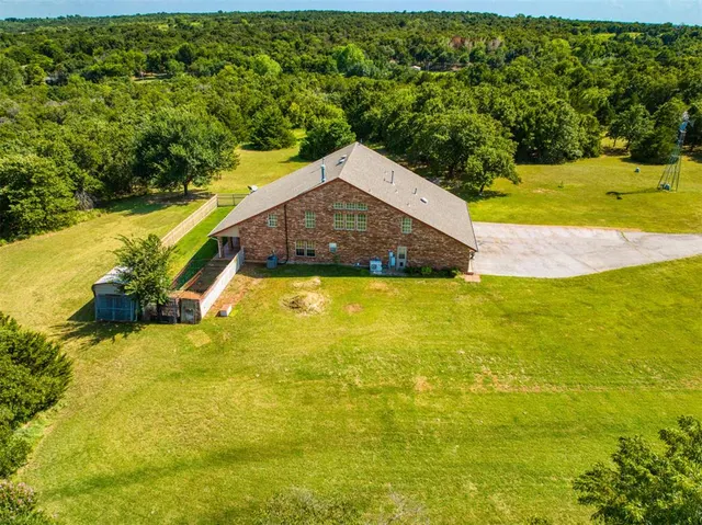 Photo 5 — 13501 E Memorial Road, Jones, OK 73049