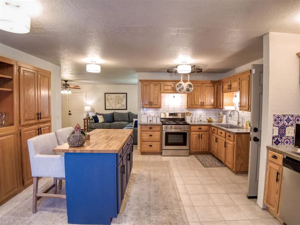 Photo 21 — 13501 E Memorial Road, Jones, OK 73049