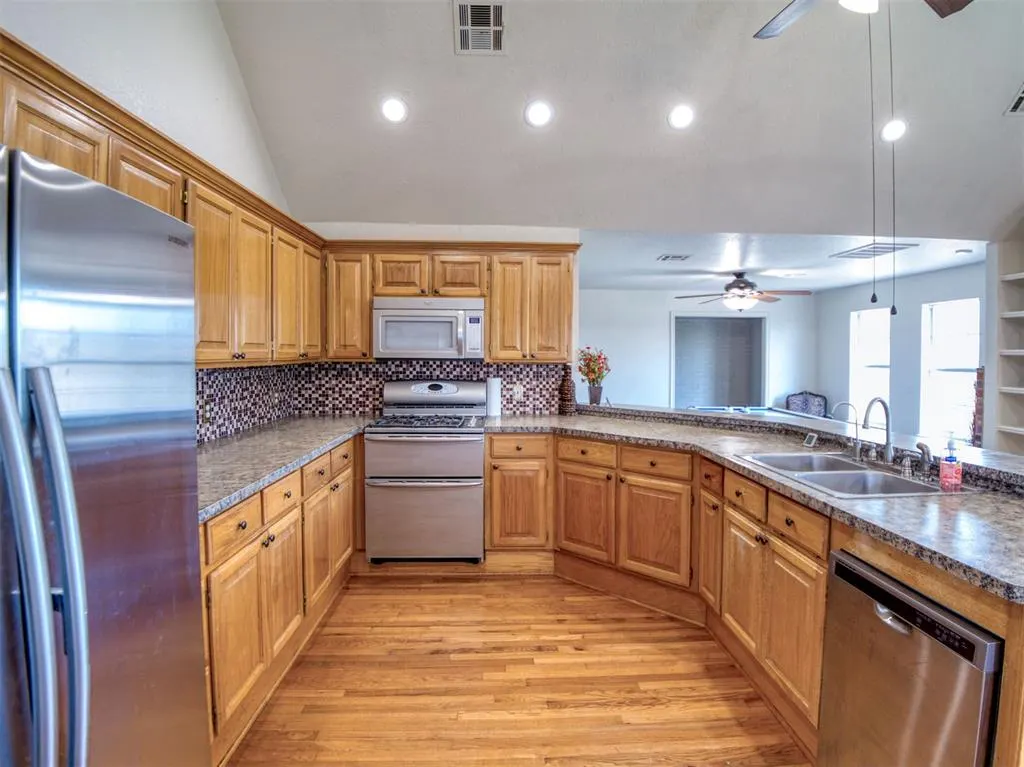 Photo 42 — 13501 E Memorial Road, Jones, OK 73049