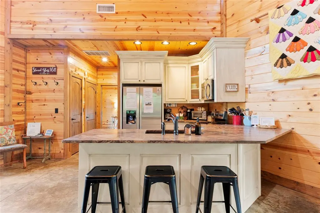 Photo 12 — 69 White Tail Circle, Broken Bow, OK 74728