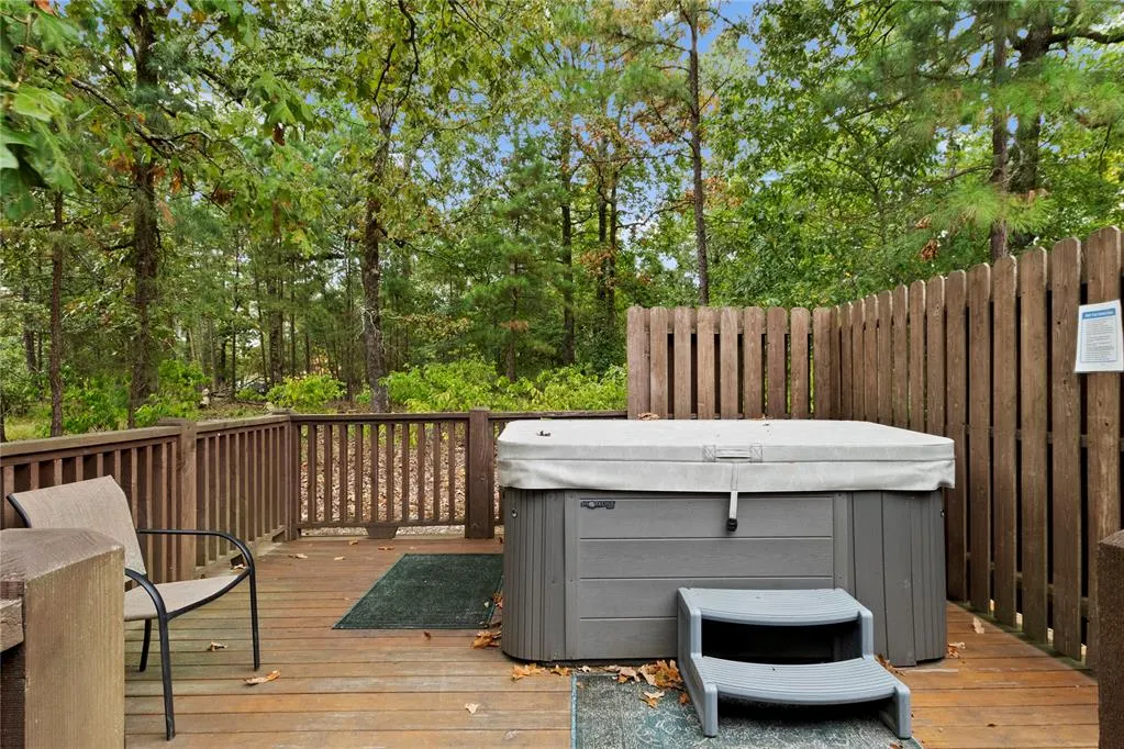Photo 21 — 306 Neeson Wood Lane, Broken Bow, OK 74728