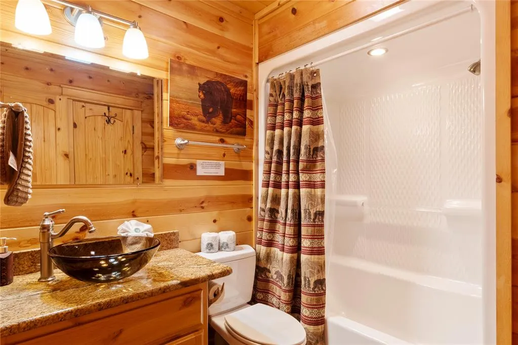 Photo 24 — 302 Neeson Wood Lane, Broken Bow, OK 74728