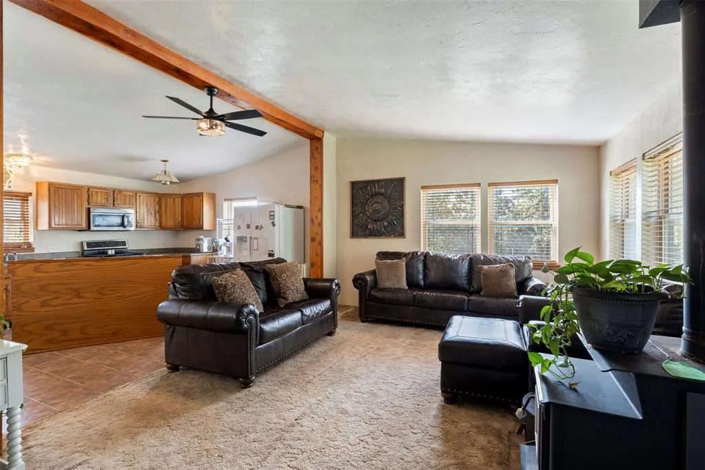 Photo 5 — 10915 E Tecumseh Road, Norman, OK 73026