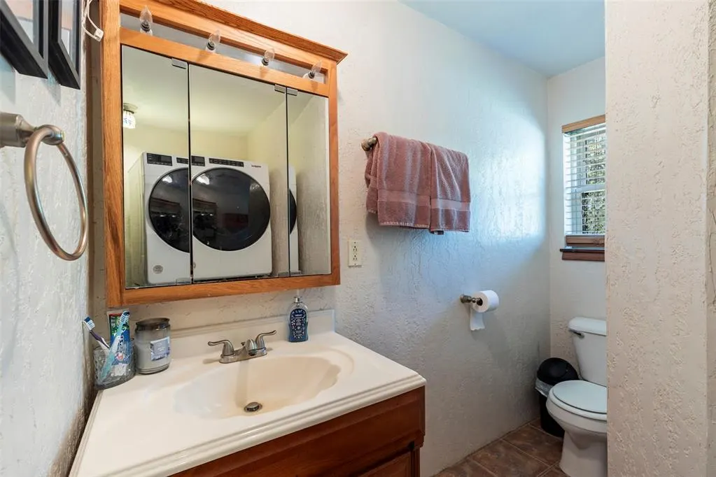 Photo 13 — 10915 E Tecumseh Road, Norman, OK 73026