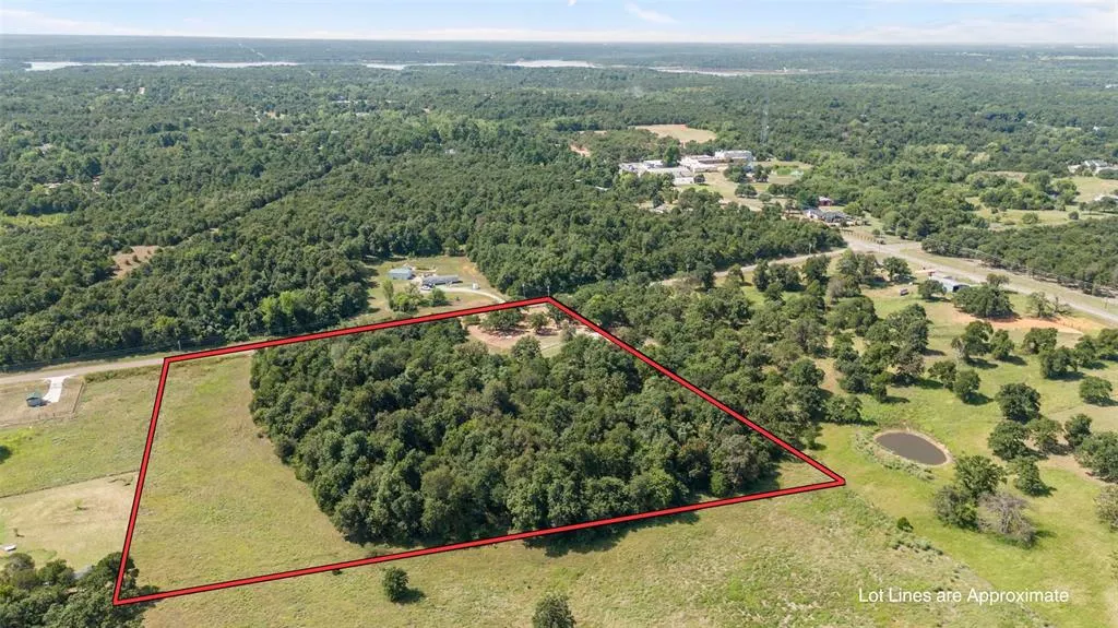 Photo 17 — 10915 E Tecumseh Road, Norman, OK 73026