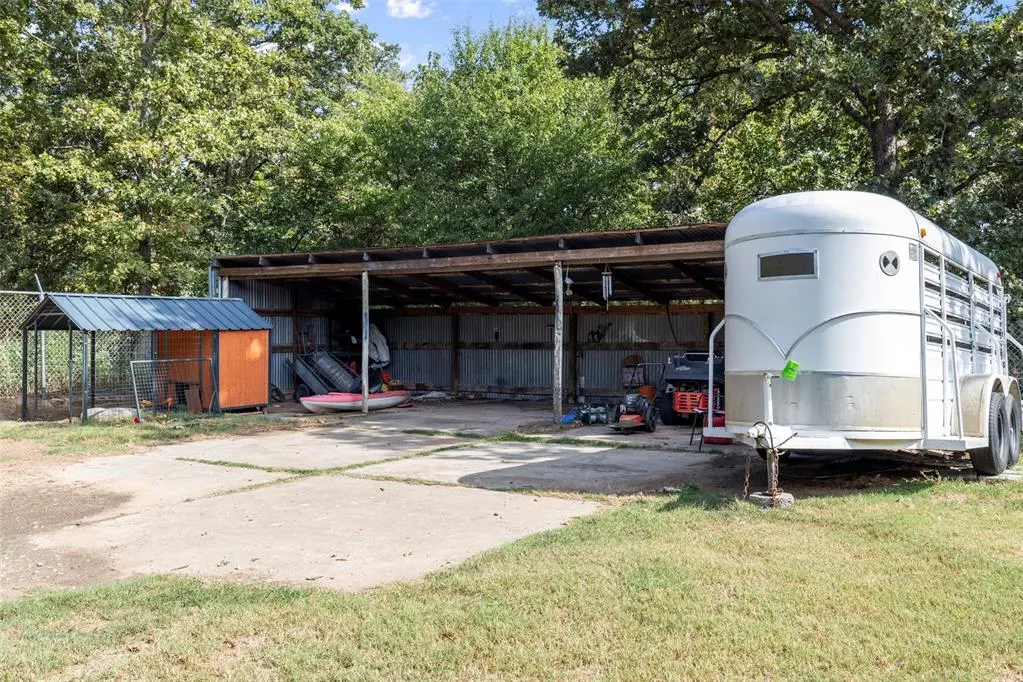 Photo 21 — 10915 E Tecumseh Road, Norman, OK 73026