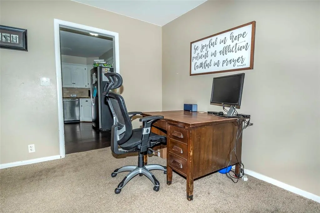 Photo 17 — 200 N Dewey Avenue, Chandler, OK 74834