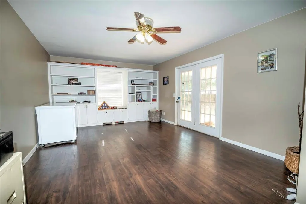 Photo 4 — 200 N Dewey Avenue, Chandler, OK 74834
