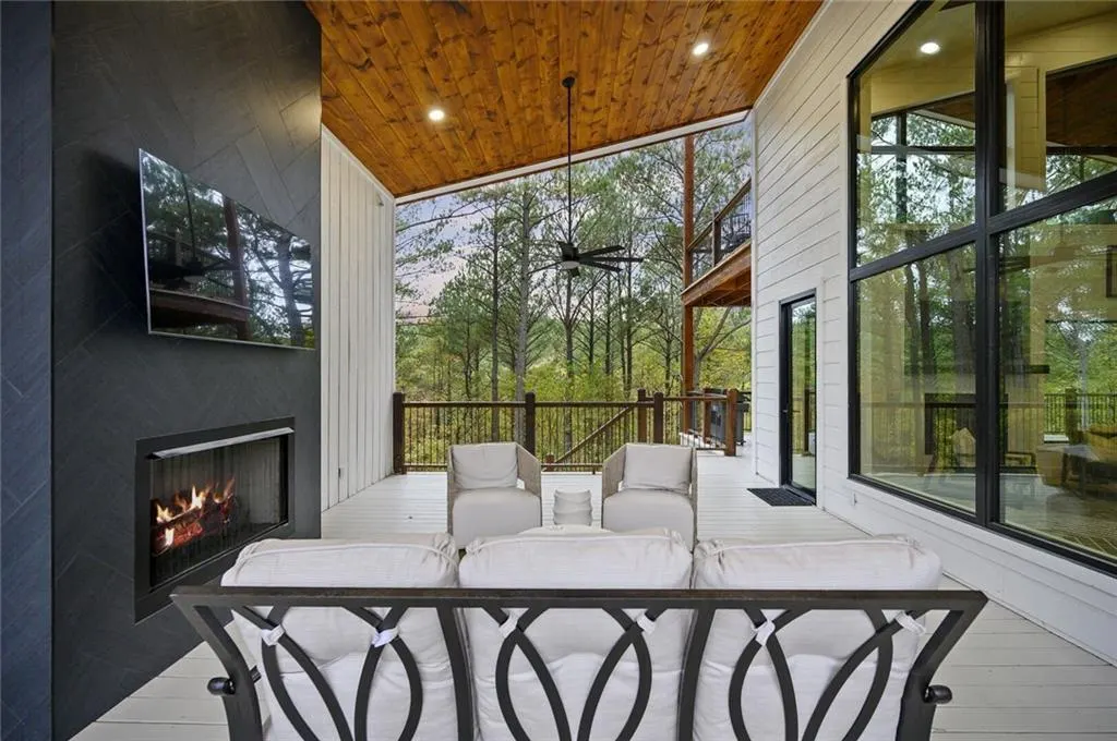 Photo 44 — 2025 Pine Hills Road, Broken Bow, OK 74728