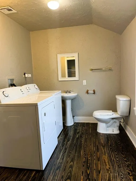 Photo 3 — 823 NW 30th Street, Oklahoma City, OK 73118