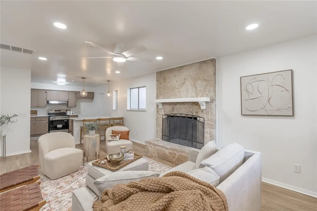 Photo 11 — 4009 NW 62nd Terrace, Oklahoma City, OK 73112