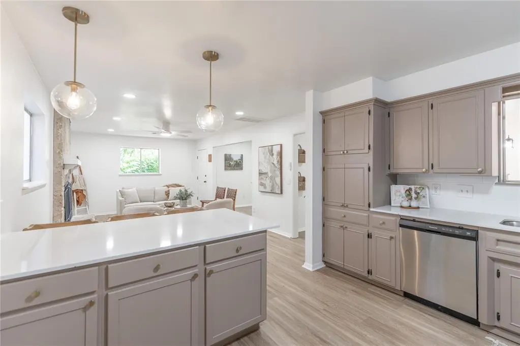 Photo 16 — 4009 NW 62nd Terrace, Oklahoma City, OK 73112