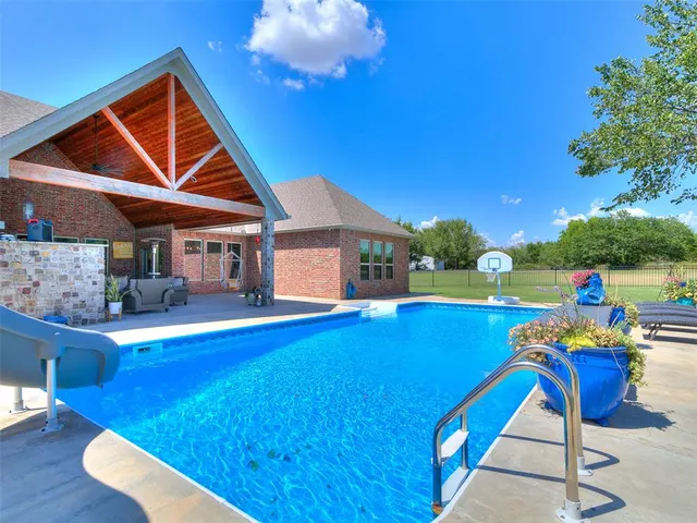Photo 7 — 1119 County Street 2910, Tuttle, OK 73089